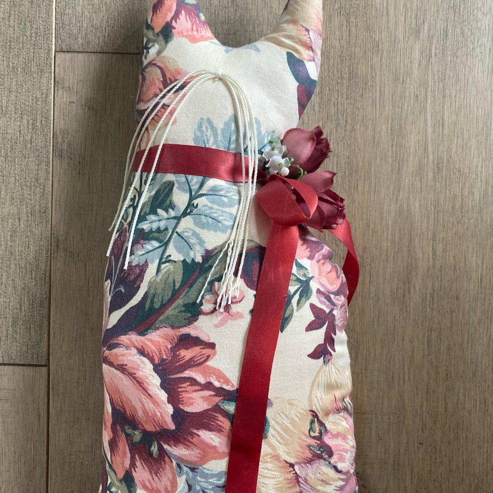 Cat Pillow Floral Chintz 11.5” Whiskers Red Ribbon Cottage